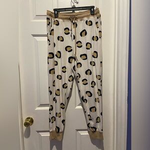 LuLaRoe Cozy Jax Large EUC - Leopard Print